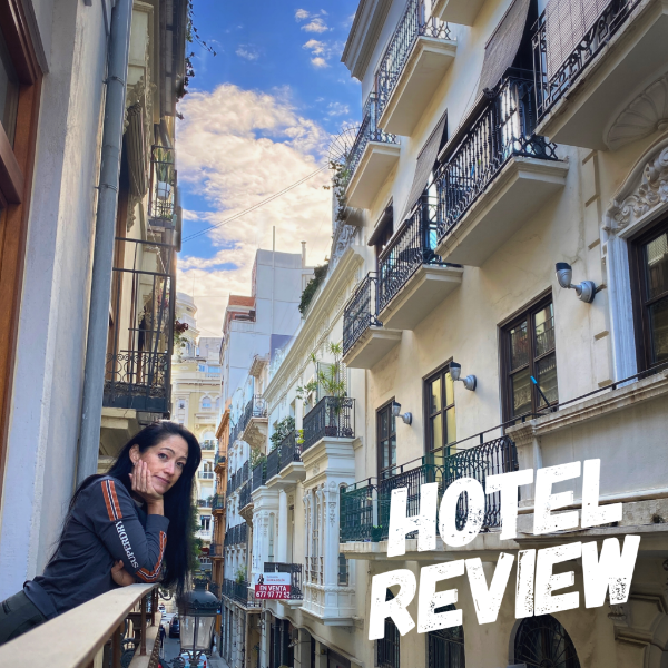 Hotel One Shot Review Header